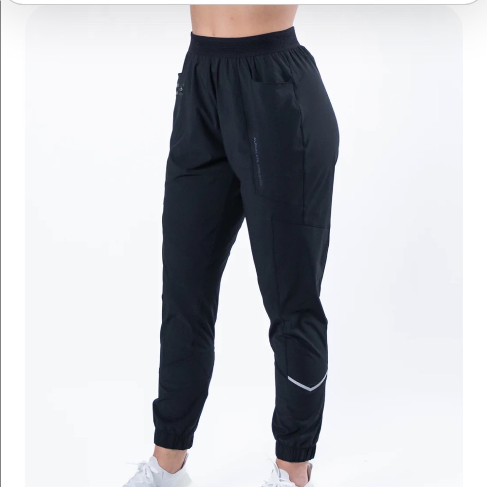 Alphalete Studio Pant